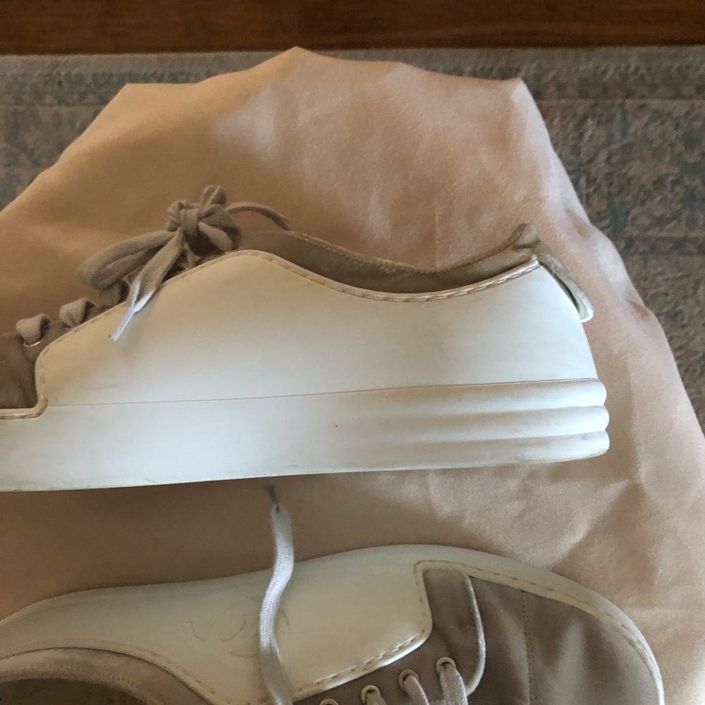 Authentic Chanel sneakers - Picture 12 of 14